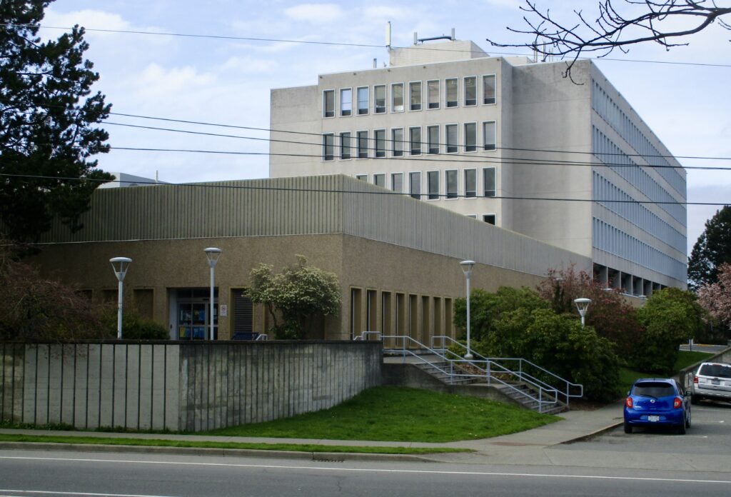 April 2020 The exterior of the Eric Martin Pavilion, Victoria’s psychiatric hospital built in 1970. Fortunately Bruce’s home is within a few blocks, so handy to get to. Even when it snowed heavily we were always able to put on the show. The theatre lobby entrance is visible. Patients were housed on the third and forth floors of the tower and some could come down to participate in the offerings.